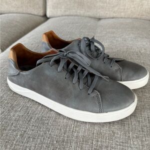 OluKai Men’s Lae‘ahi Lī ‘Ili Sneaker 9M
